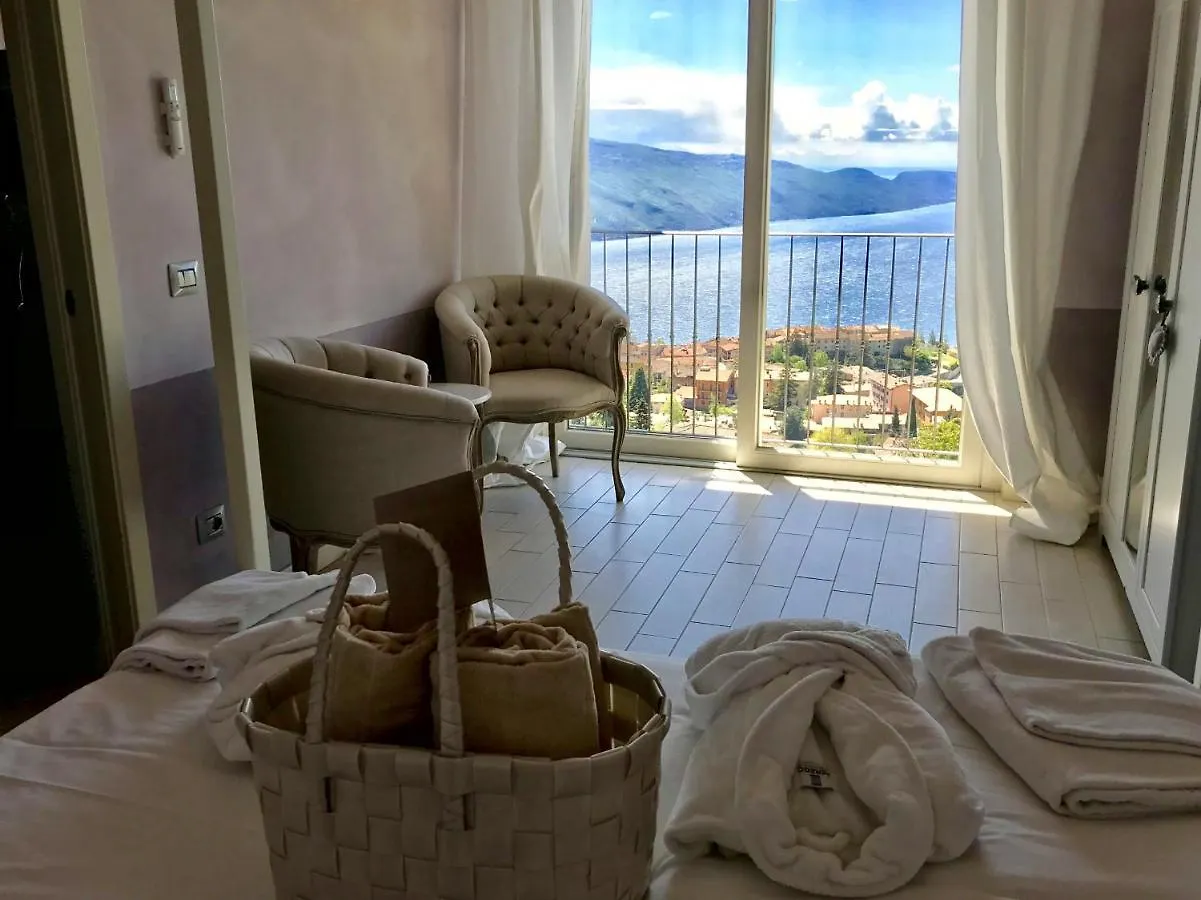 Bnb Borgo Le Vigne - La Vendemmia Only Adults Apartment Tignale 0*,